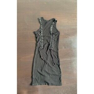 Black bodycon dress
